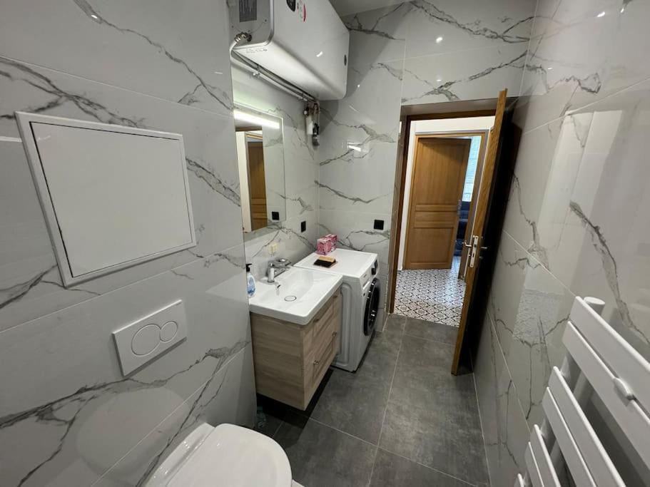 L'Etoile De Seine 77 Appartement 5 Dammarie-lè-Lys Exterior foto