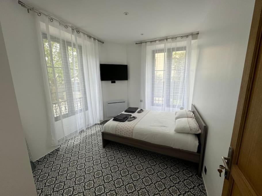 L'Etoile De Seine 77 Appartement 5 Dammarie-lè-Lys Exterior foto